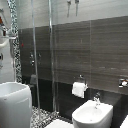 Tirrenia Hotell Viareggio