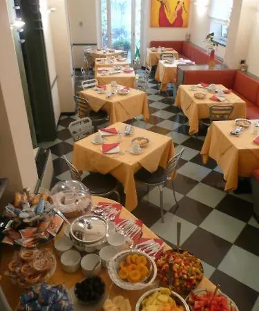 Tirrenia Otel Viareggio